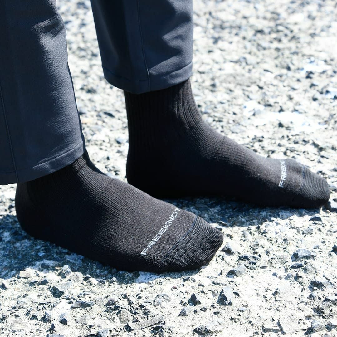 みみくつした SOL FIBER® レイヤーテック ミドルソックス 先丸 | FREEKNOT