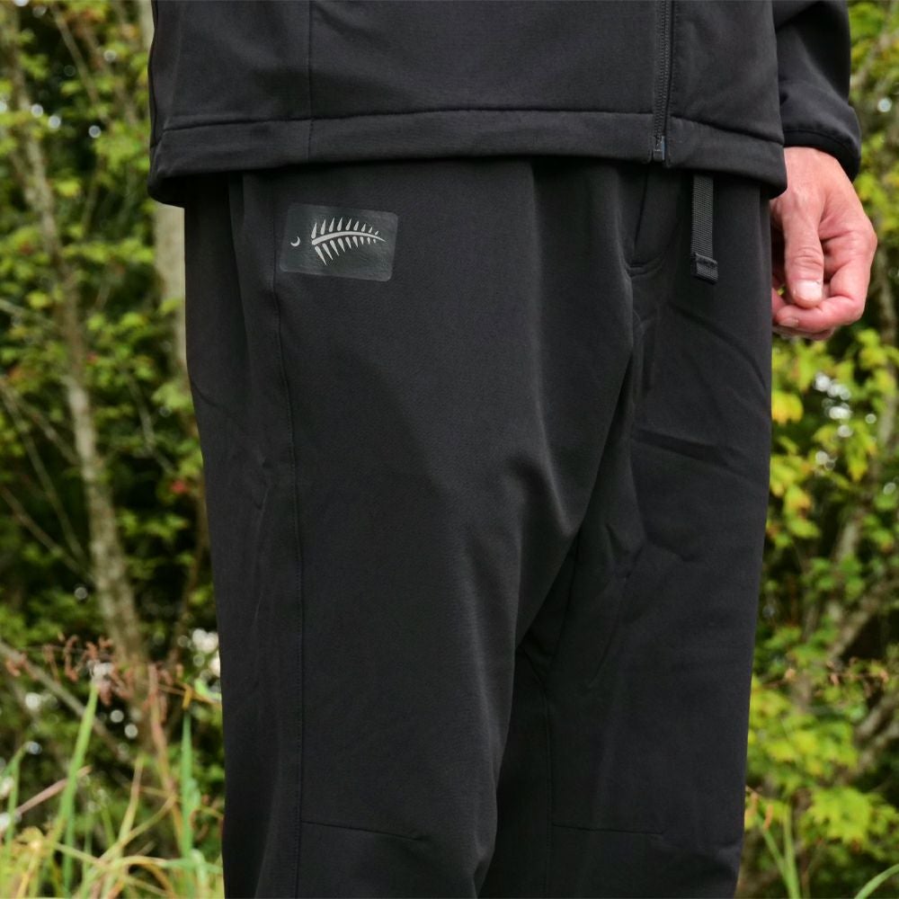 20%OFF】 【WEB限定】光電子® FOURON ライトストレッチパンツ